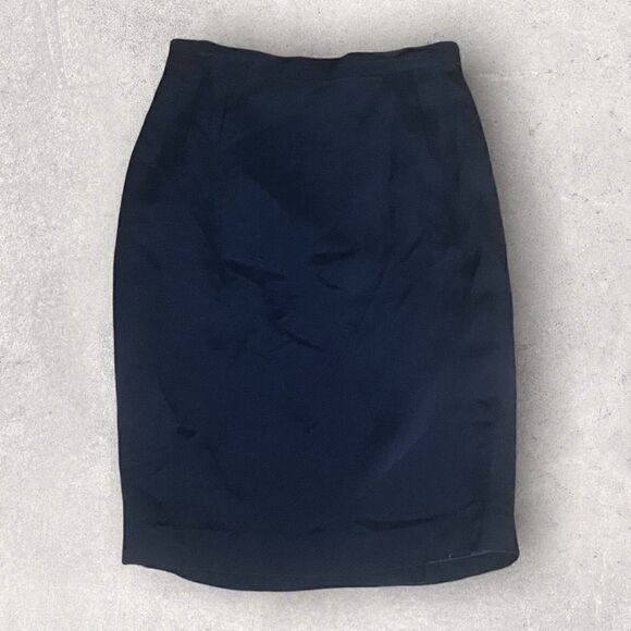 Travis Ayers | EUC Vintage Women’s 100% Silk Navy Blue Pencil Skirt Size 2P - Picture 2 of 10